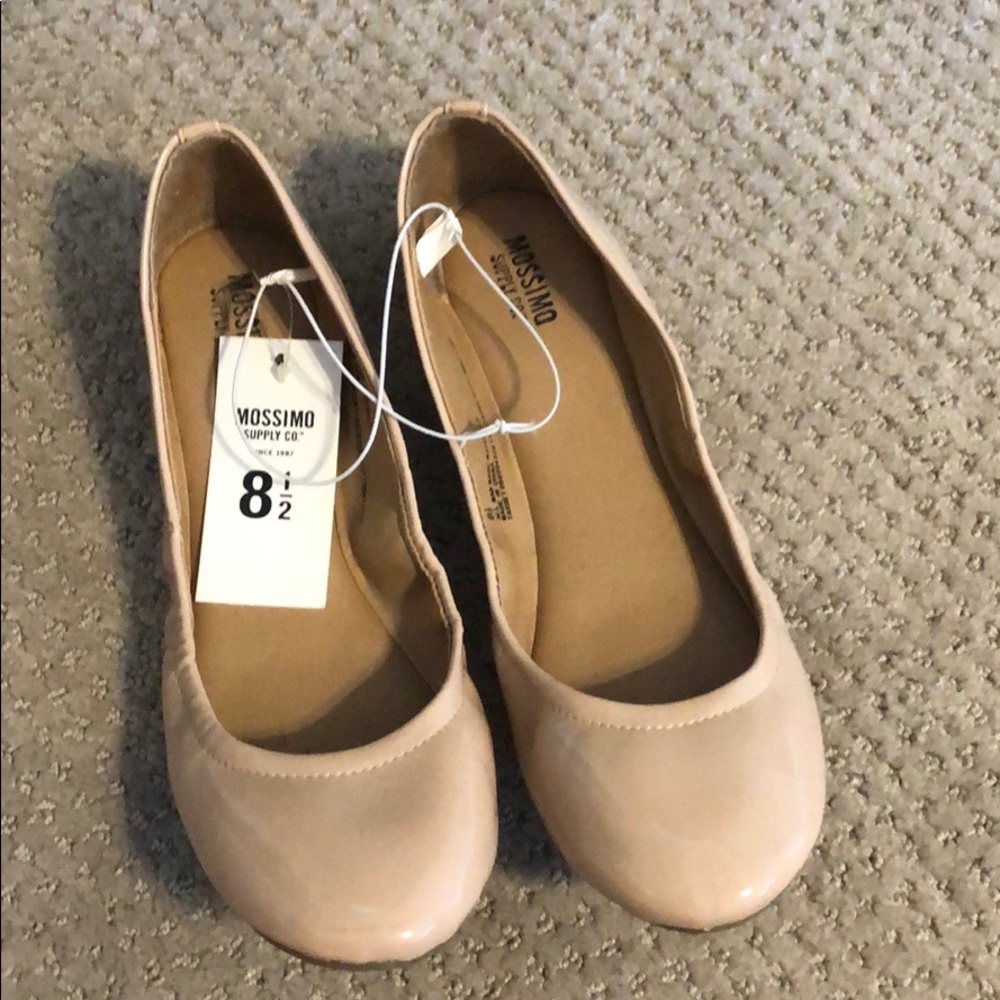 Beige/tan Mossimo ballet flats